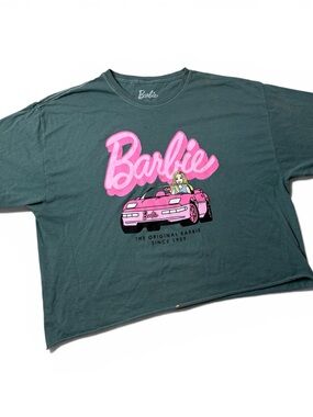 Barbie Dark Teal Graphic Tee with Pink Car Logo- XL Women’s